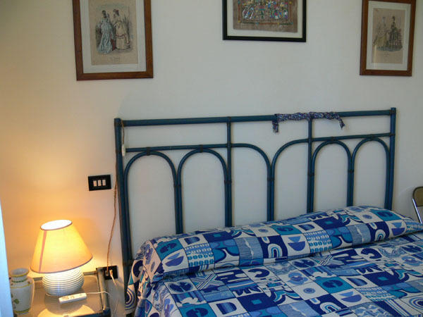 Bed and Breakfast Casanoemi 2 Cagliari Habitación foto