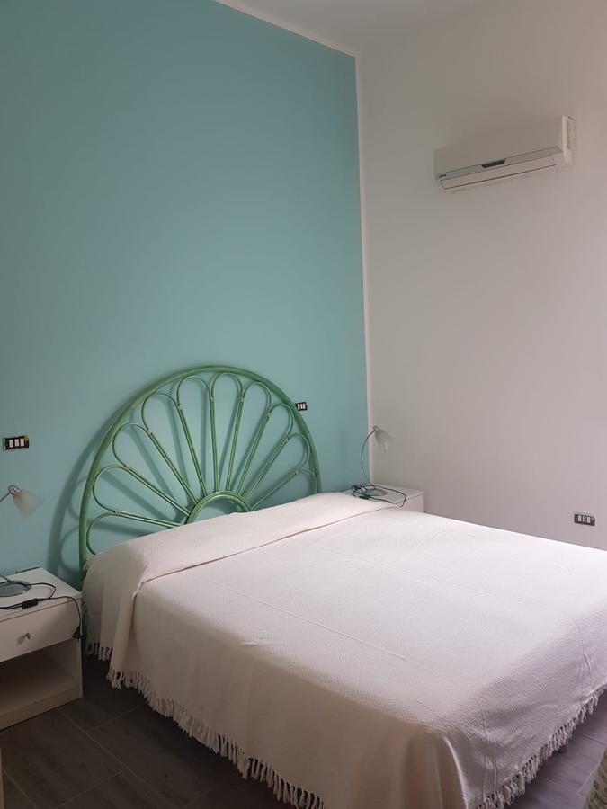 Bed and Breakfast Casanoemi 2 Cagliari Exterior foto